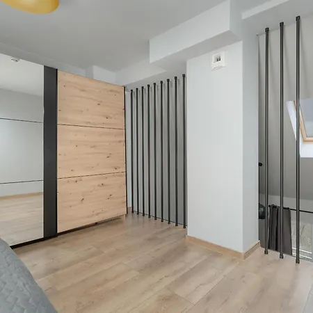 Apartament W Stylu Loft Antresola & Balkon By Renters